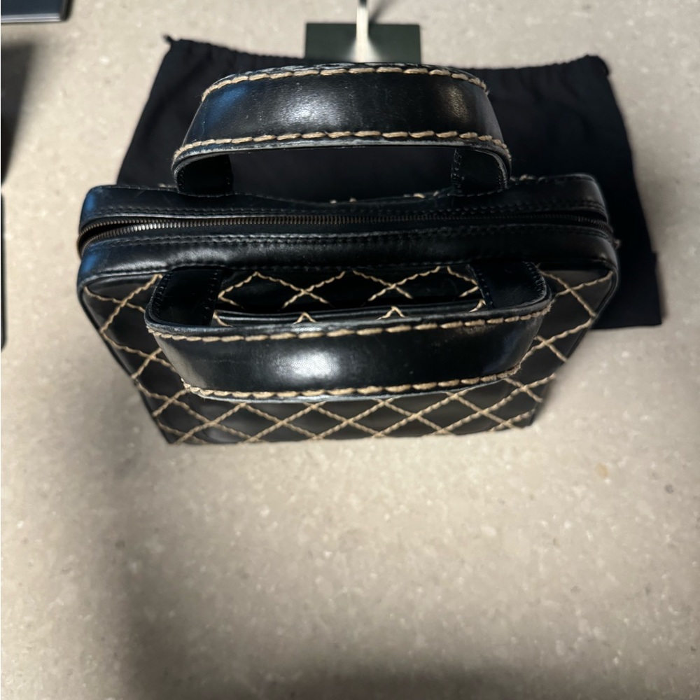 ❌SOLD❌ Chanel Black Quilted Wild Stitch Handbag - Picture 11 of 14
